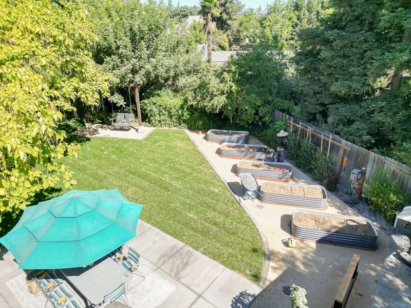 Scott Residence gallery photo 1