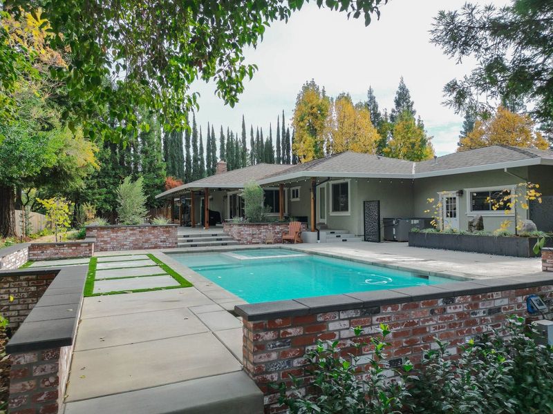 Silvestri Residence gallery photo 1